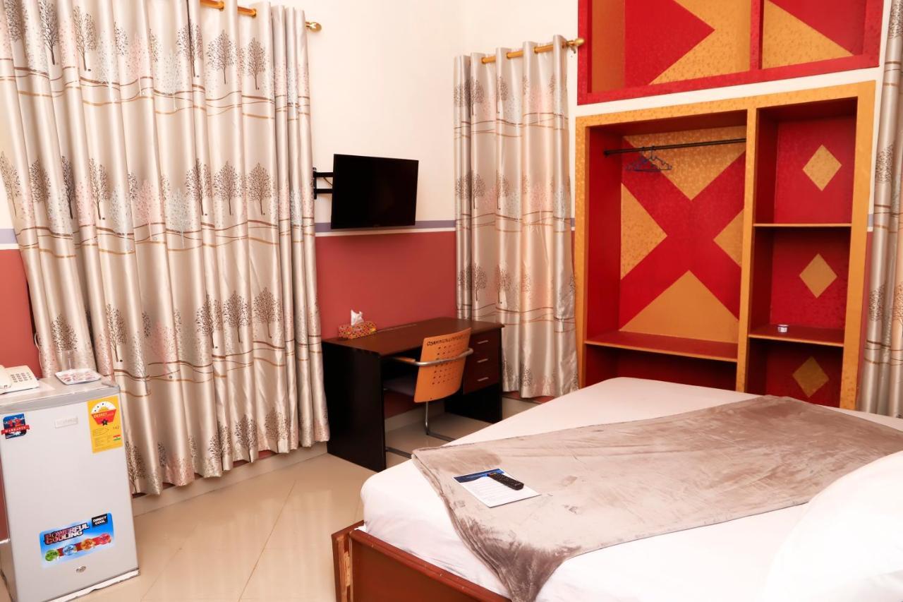 Osaah Bema Lodge Antoa Kültér fotó